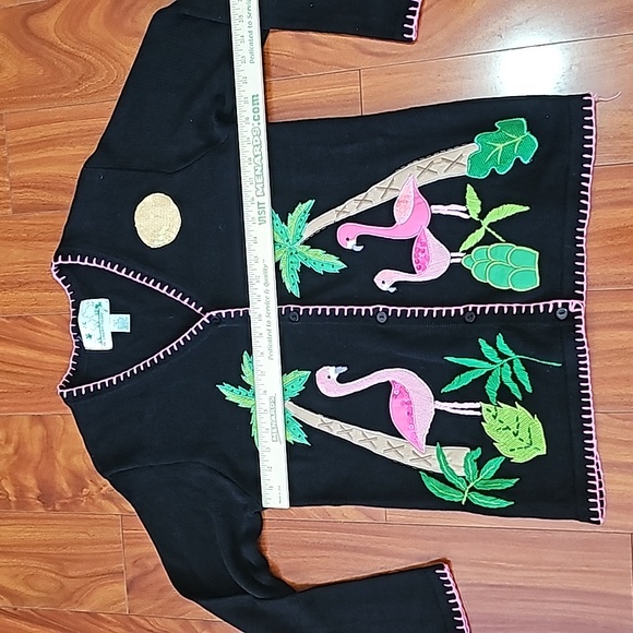 Quacker Factory Vintage Flamingo  Cardigan Sweater Black Sz M EUC - Picture 7 of 10